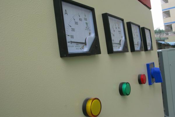 五通桥配电柜-3683讲讲配电柜注意事项